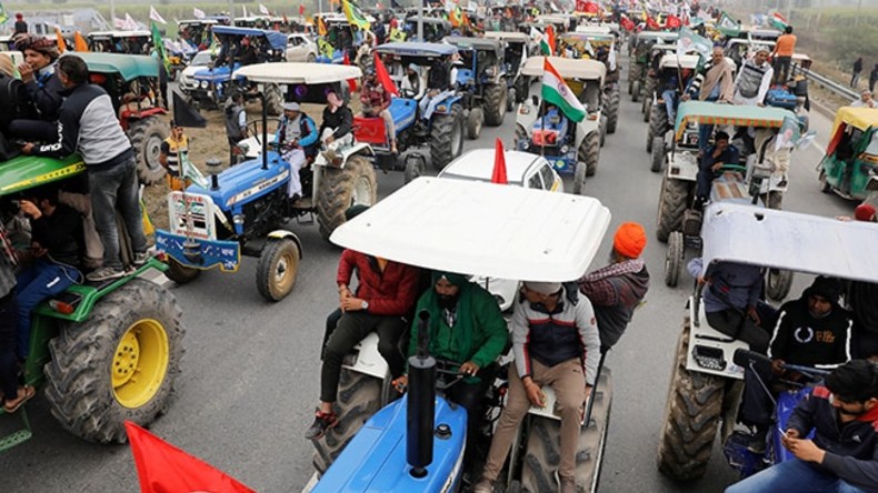 Kisan Andolan Tractor Rally: 26 जनवरी को होने वाली  ट्रैक्टर रैली के लिए किसानों ने मांगी पुलिस से लिखित अनुमति, 3 बॉर्डरों पर सहमति