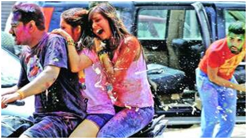 Holi 2021 : होली की मस्ती में कही तोड़ न दें ट्रैफिक नियम नहीं तो भरना पड़ सकता है हजारों का जुर्माना