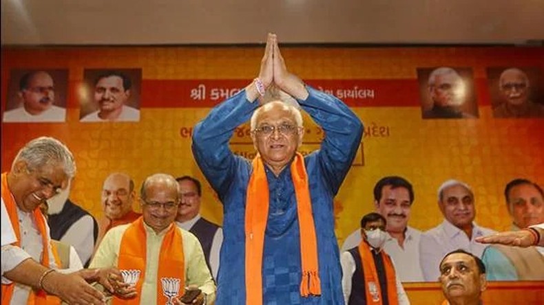 Gujarat : BJP ने मिशन 2022 के लिए पूरे घर को बदल डाला, इसके पहले भी हुए हैं ऐसे प्रयोग