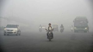 UP Air Pollution: प्रदूषण से गाजियाबाद-नोएडा की हालत बेहद गंभीर, जानें अन्य जिलों का हाल