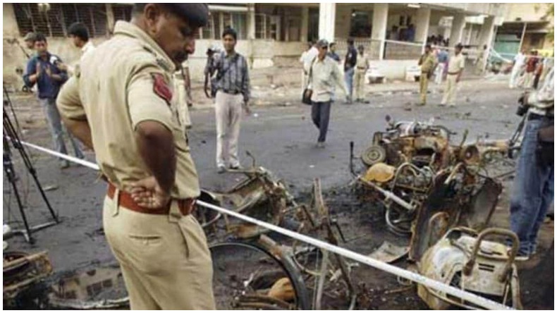 Ahmedabad Serial Blast: 49 दोषियों में से 38 को फांसी, 11 को आजीवन कारावास