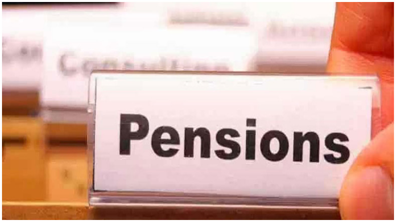 Old Pension Scheme: राजस्थान के बाद अब छत्तीसगढ़ और झारखंड सरकार भी लागू करेगी पुरानी पेंशन योजना, पंजाब और यूपी में भी शुरू हुई सुगबुगाहट