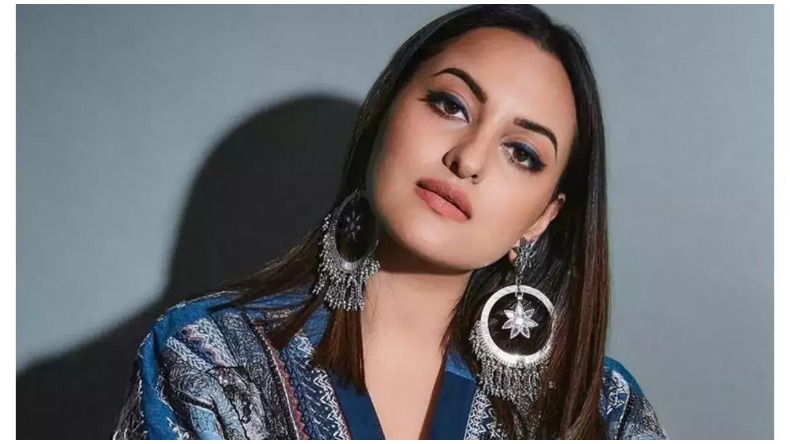 Sonakshi Sinha Fraud Case : पैसे लेकर इवेंट में न जाने पर, सोनाक्षी के खिलाफ गैरजमानती वॉरंट जारी