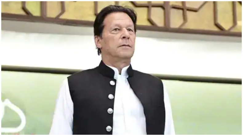 PM Imran Khan : 'आतंकवाद को इस्लाम के साथ जोड़ कर देखे जाने पर मुस्लिम देशों ने कुछ नहीं किया' : इमरान खान