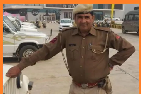 महिला मित्र के साथ आपत्तिजनक हालत में पकड़ा गया पुलिस का हेड कांस्टेबल, गिरफ्तार