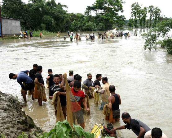 Assam Flood: बाढ़ से 22 जिले के 21 लाख लोग प्रभावित, सिलचर की स्थिति गंभीर