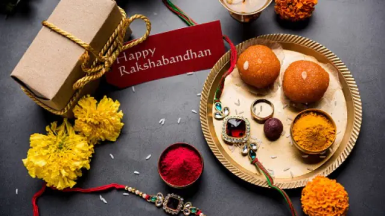 Rakshabandhan 2022: राखी बांधते समय क्यों तीन गाँठ लगाना है ज़रूरी? जान लें