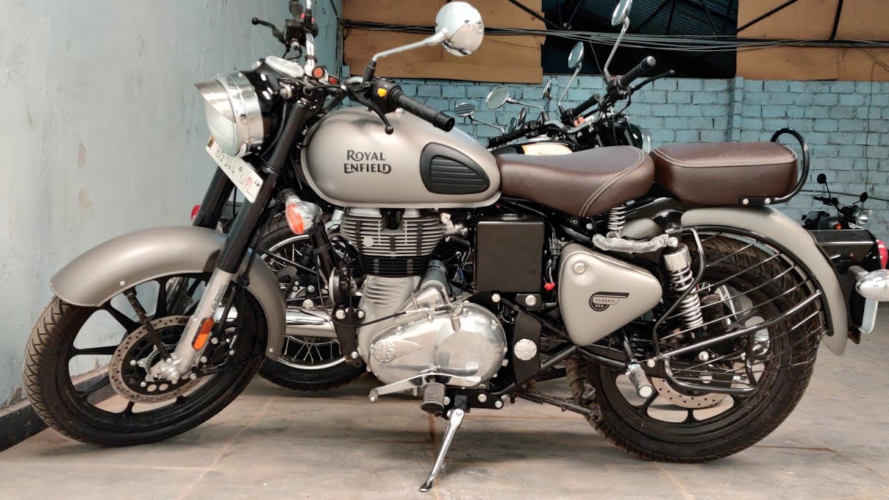 इन लोगों को नहीं खरीदनी चाहिए Royal Enfield Bullet, वरना पड़ सकता है पछताना