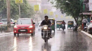 Weather: दिल्ली-एनसीआर में अगले 3 दिनों तक भारी बारिश की संभावना, येलो अलर्ट हुआ जारी