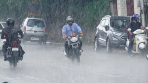 UP Weather Update: राज्य के कई जिलों में भारी बारिश की संभावना, IMD की ओर से जारी हुआ अलर्ट