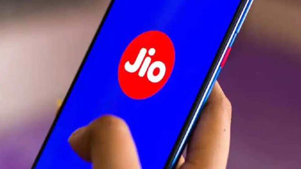 Jio दे रहा है अपने प्लान में सब कुछ सस्ता, 399 में पाएं 1000 रुपए के फायदे