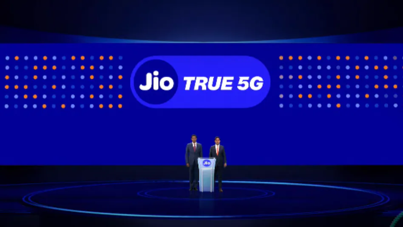 मुकेश अंबानी ने किया 5G सर्विस का ऐलान, इस दिन से शुरू होगी सेवा