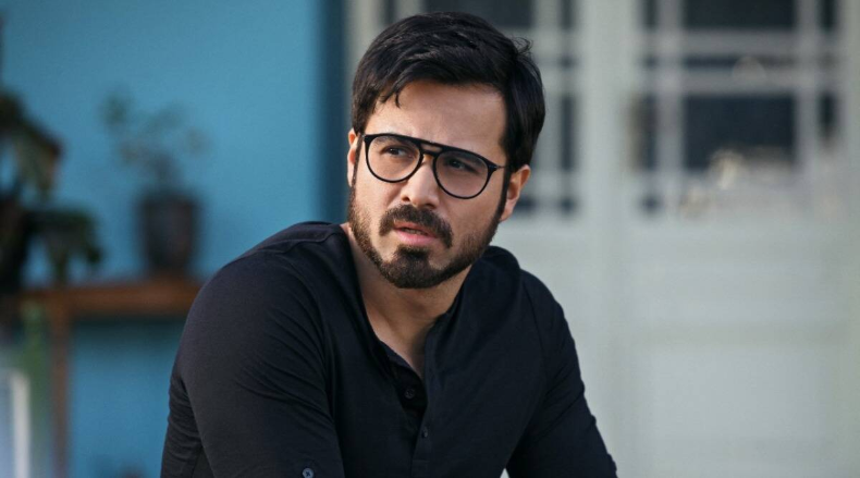 जम्मू कश्मीर में Emraan Hashmi पर जानलेवा हमला, फेंके गए पत्थर