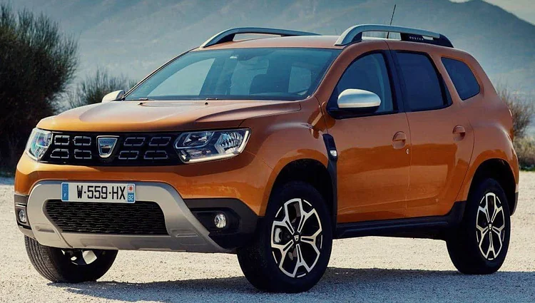 Renault Duster नए वेरिएंट में होगी लॉन्च, सीधा मुकाबला Hyundai Creta से!