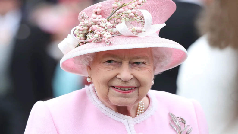 Queen Elizabeth: ब्रिटेन की महारानी एलिजाबेथ का निधन, 96 साल की उम्र में ली आखिरी सांस