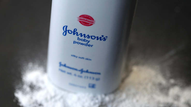 जांच में फेल हुआ Johnson Baby Powder, बनाने का लाइसेंस रद्द