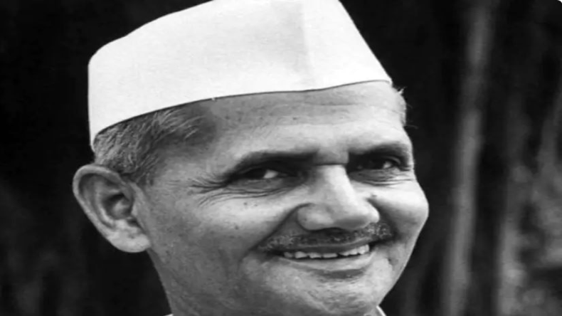 Lal Bahadur Shastri Jayanti: अपनी सादगी के लिए पहचाने जाते हैं लाल बहादुर शास्त्री, देश के थे दूसरे प्रधानमंत्री