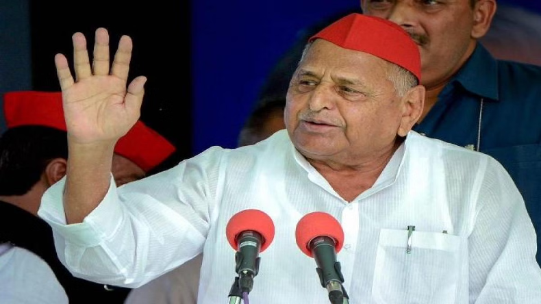 Mulayam Singh Yadav Education:सियासत में ताउम्र रहे अव्वल, जानिए कितना पढ़े- लिखे थे नेताजी मुलायम सिंह