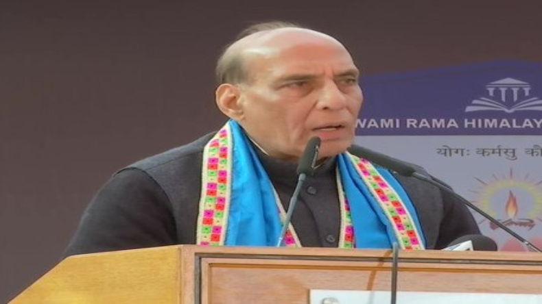 Rajnath Singh: राजनाथ सिंह बोले-दुनिया पहले भारत की बातों को गंभीरता से नहीं सुनती थी लेकिन अब…