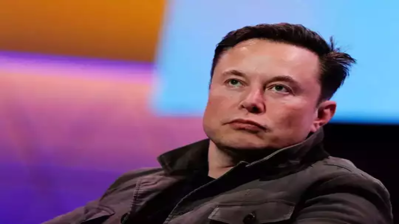 Tesla Shares: Elon Musk ने एक बार फिर बेचे अरबों डॉलर के टेस्ला शेयर,  जानिए अब कितनी बची हिस्सेदारी