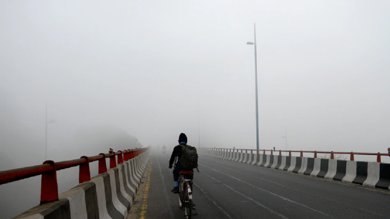 Weather Today: दिल्ली-यूपी में छाया रहेगा कोहरा, उत्तर भारत में शीतलहर का अलर्ट