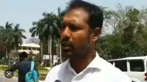 जहरीली शराब मामले में अपनी ही सरकार के खिलाफ हुए MLA मंजिल, कहा- मुआवजा नहीं मिला तो……