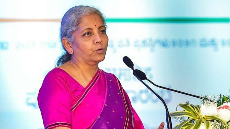 Nirmala Sitharaman का बयान- 5 लाख तक की आय पर कोई नया टैक्स नहीं