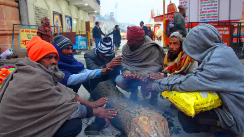 Weather Update: उत्तर भारत में शीतलहर जारी, आगे मिल सकती है राहत