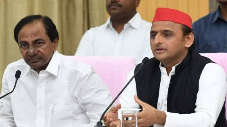 Telangana : BRS की रैली में बोले Akhilesh Yadav- जाने वाली है मोदी सरकार… विपक्ष की आवाज़…