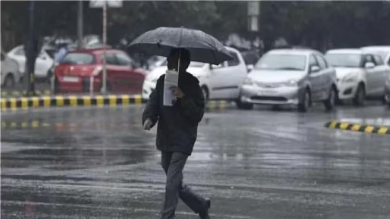 Weather Update : राजधानी और मैदानी इलाकों में इस दिन बारिश की संभावना