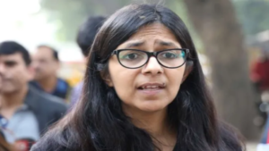 DCW अध्यक्ष स्वाति मालीवाल से ‘छेड़छाड़’ का वीडियो आया सामने, बीजेपी बोली- ‘सब ड्रामा था’