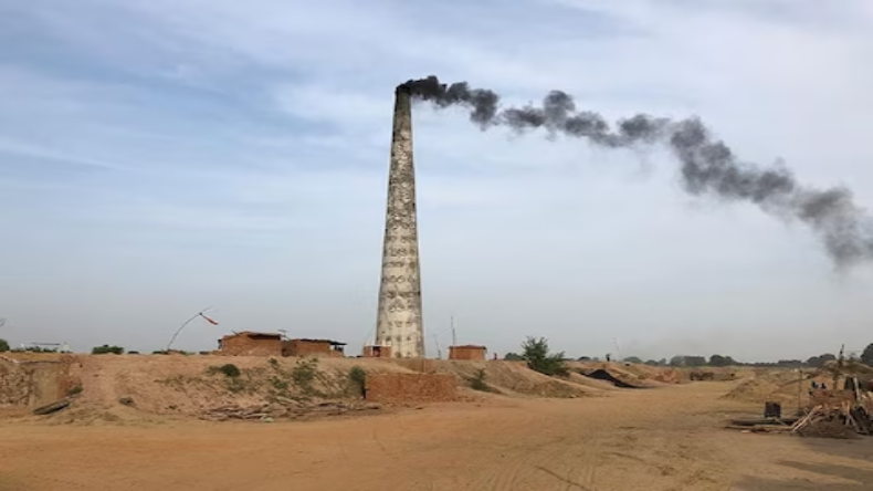 छत्तीसगढ़: महासमुंद में बड़ा हादसा, ईंट-भट्ठे में सो रहे पांच मजदूरों की दम घुटने से मौत