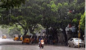 Weather Alert: मई माह में देश के इन हिस्सों में होगी भारी बारिश, IMD ने जारी किया अलर्ट