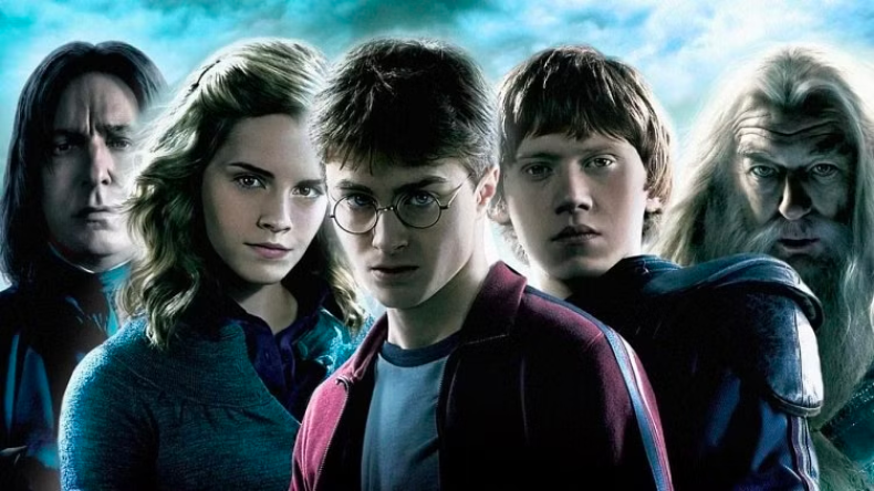 Harry Potter: एक बार फिर चलेगा लोगों पर हैरी पॉटर की जादुई छड़ी का जादू, सामने आया टीवी सीरीज का टीजर