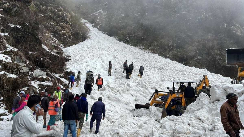 सिक्किम: नाथुला में हिमस्खलन से तबाही, 7 की मौत, कई घायल, रेस्क्यू ऑपरेशन जारी