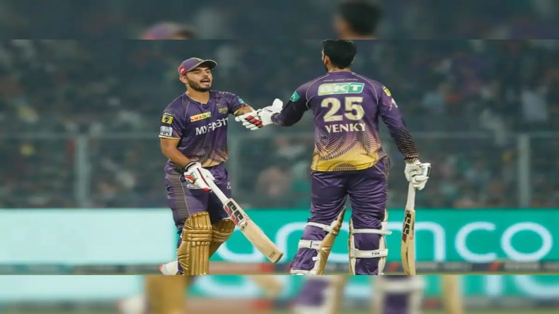 KKR vs RR: टॉस हारकर केकेआर की धीमी शुरुआत, 10 ओवर में बनाए मात्र 76 रन