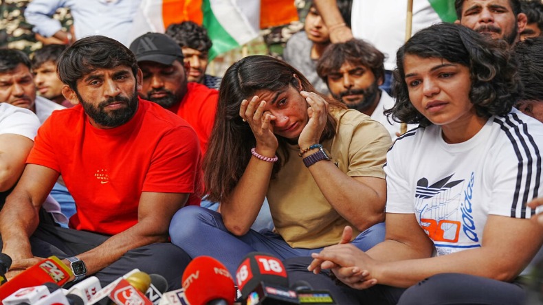 Wrestlers Protest: प्रेस कॉन्फ्रेंस में साक्षी मलिक का बड़ा दावा-जंतर-मंतर पर चालू रहेगा धरना