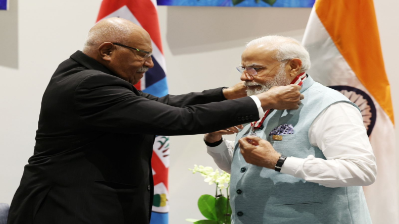 पीएम मोदी को मिला Fiji का सर्वोच्च सम्मान ‘कम्पेनियन ऑफ द ऑर्डर ऑफ फिजी