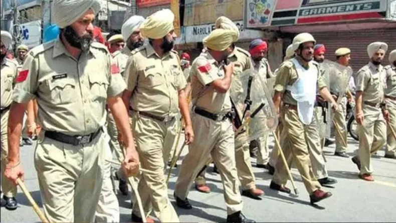 Punjab: आतंकी हमले को लेकर राज्य में अलर्ट, निशाने पर पुलिस के बड़े अफसर