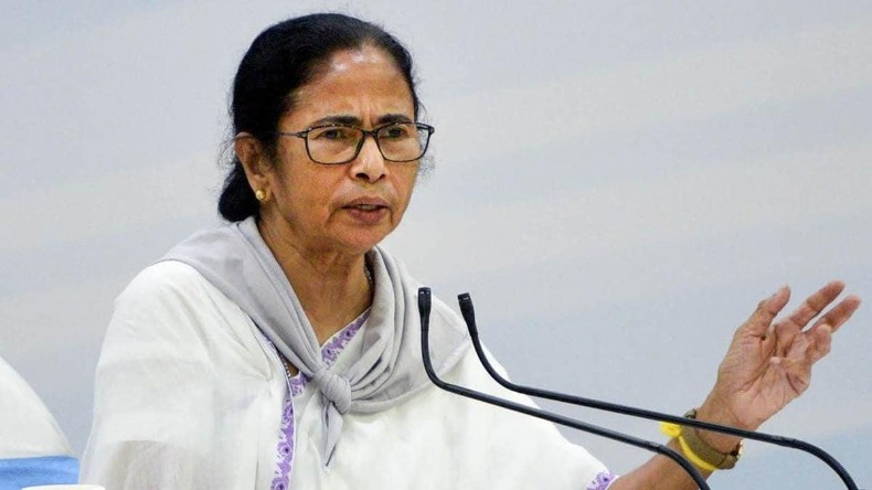 Bengal: ममता की चोट पर बीजेपी का पलटवार, हमेशा चुनाव से पहले क्यों चोटिल होती हैं बंगाल सीएम