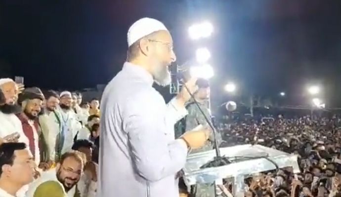 Video: महाराष्ट्र में AIMIM प्रमुख Asaduddin Owaisi की रैली में लगे औरंगजेब अमर रहे के नारे