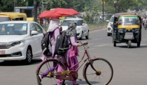 Heatwave: यूपी और बिहार भीषण गर्मी की चपेट में, लगातार बढ़ रहा मौत का आंकड़ा