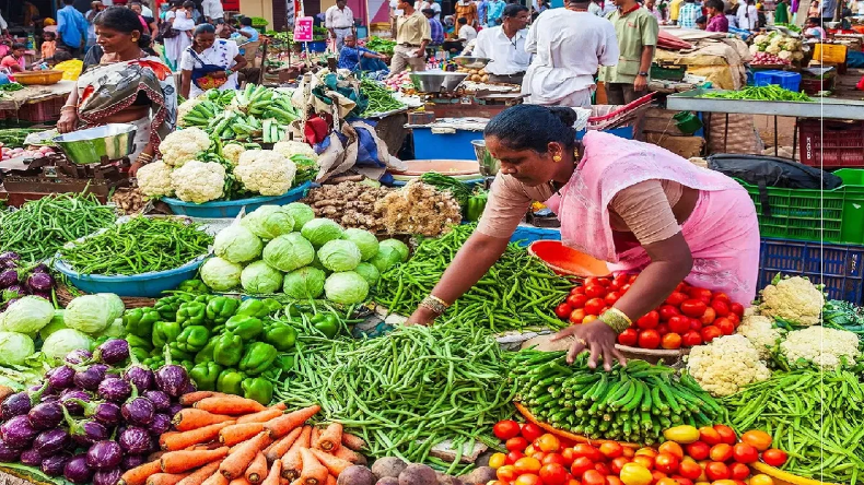 Tomato Price: टमाटर ही नहीं ये सब्जियां भी महंगी हुईं … जानें देश भर के दाम