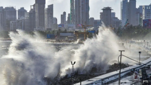 Cyclone Biparjoy: कुछ घंटों बाद दिखेगा बिपरजॉय का कहर… जानें साइक्लोन के पहले और बाद के बचाव