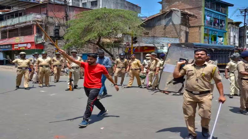 महाराष्ट्र के कोल्हापुर में हिंसा के बाद 36 लोग गिरफ्तार, इंटरनेट बंद, लागू हुई धारा 144