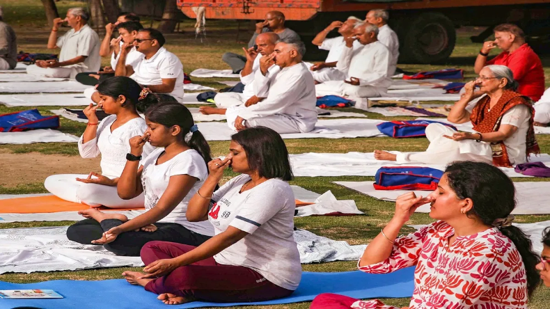 International Yoga Day 2023: योग दिवस पर चुनावी राज्यों को साधेगी BJP, पूरी रणनीति तैयार