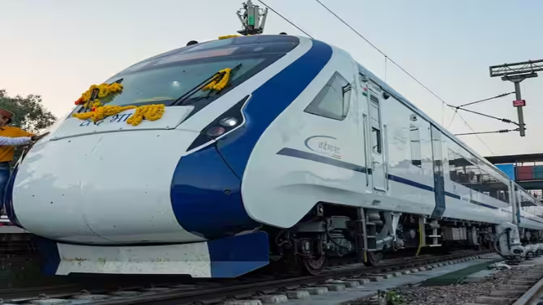 Vande Bharat Express: कल 5 वंदे भारत ट्रेनों को हरी झंडी दिखाएंगे प्रधानमंत्री मोदी