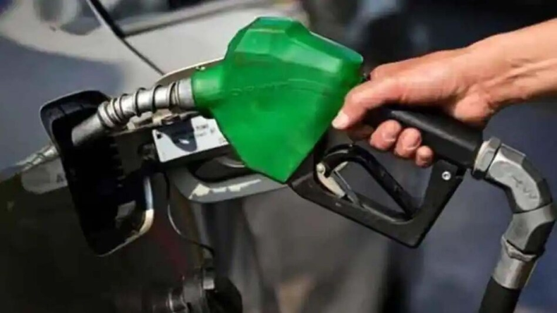 Petrol-Diesel Price: पेट्रोल-डीजल के नए दाम जारी, जानें आपके शहर में क्या है रेट