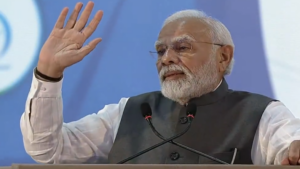 Vibrant Gujarat Summit: पीएम मोदी बोले- वाइब्रेंट गुजरात दुनिया से आंख में आंख मिलाकर बात करने का माध्यम