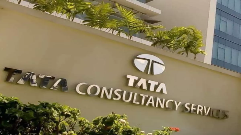 TCS Job Scandal: भर्ती घोटाले में टीसीएस ने 16 कर्मचारियों को निकाला, 6 वेंडर भी हुए बैन